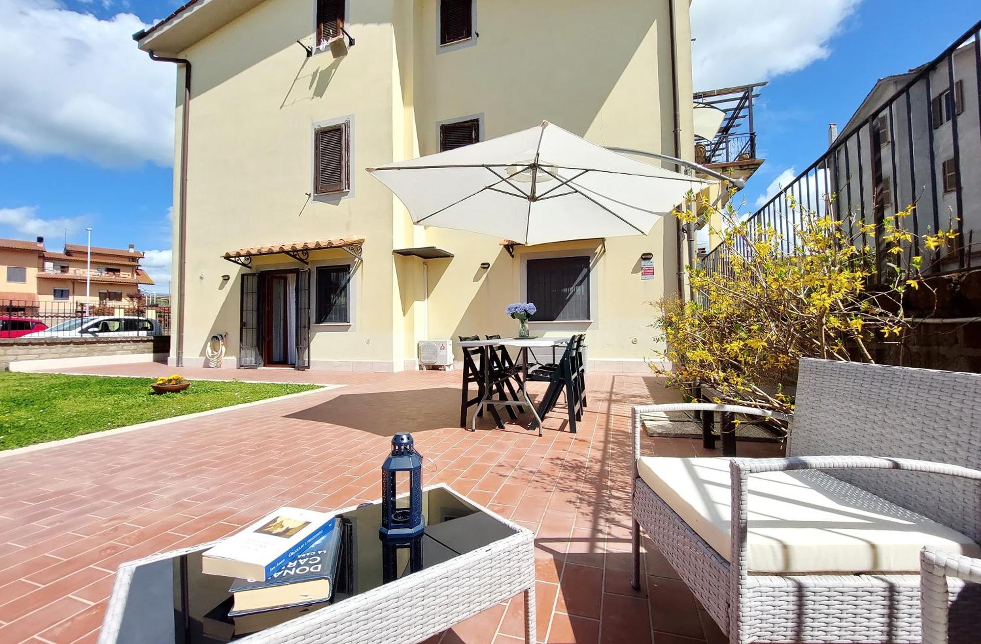 And Garden Le Rondini *